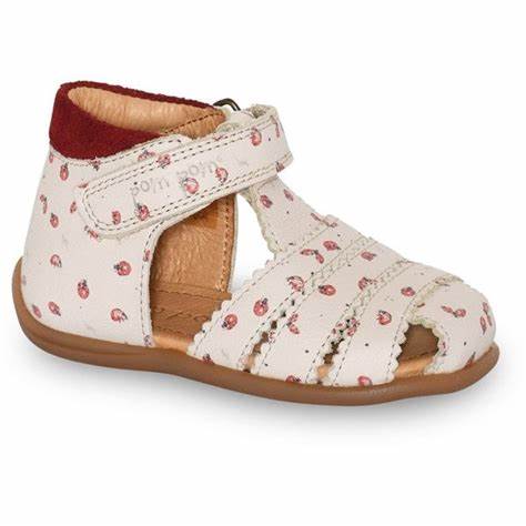 SANDALE SCALLOP VELCRO POM POM créme