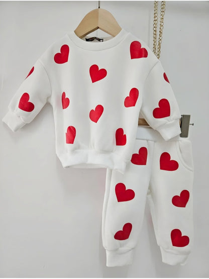 ENSEMBBLE JOGGING COEUR blanc et rouge