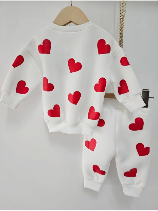 ENSEMBBLE JOGGING COEUR blanc et rouge