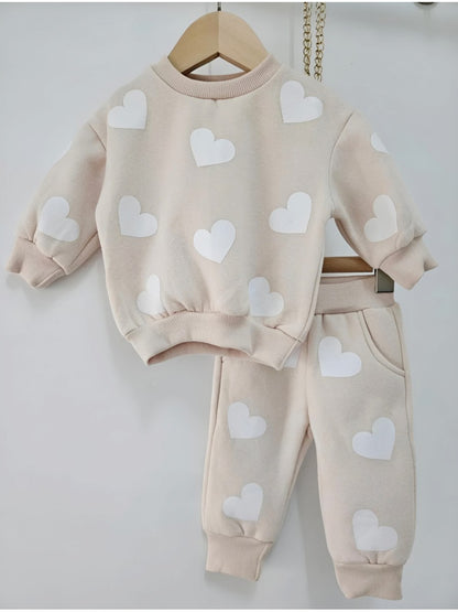 ENSEMBBLE JOGGING COEUR beige et blanc