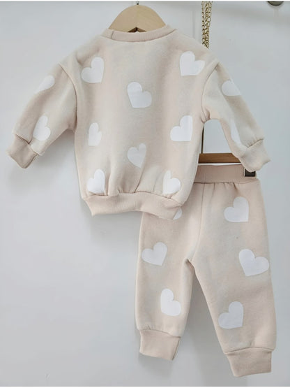ENSEMBBLE JOGGING COEUR beige et blanc