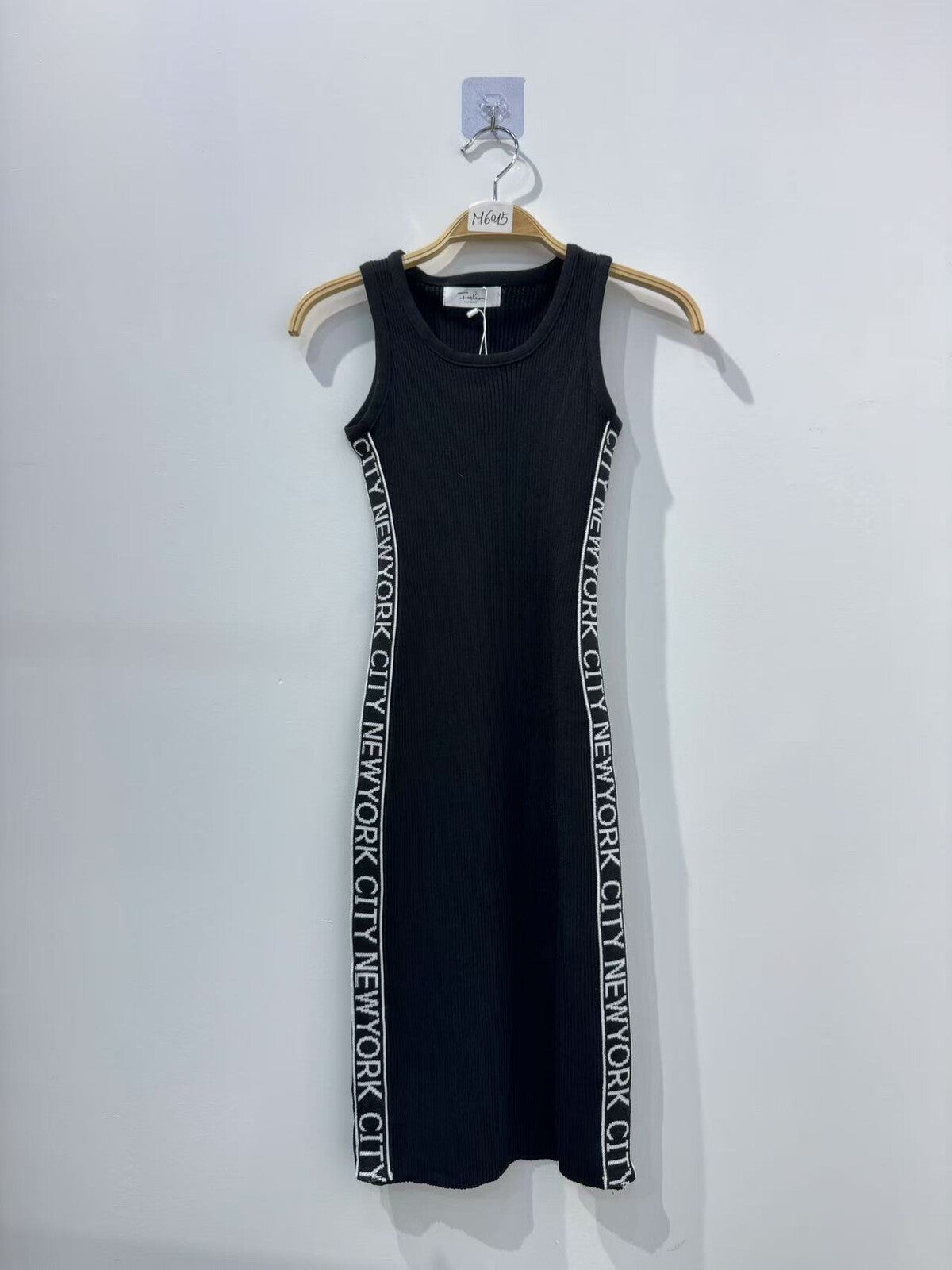ROBE 6015 UNIKID noir